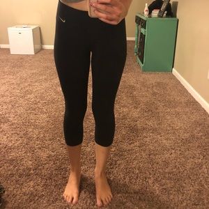 ✅ Black nike leggings ✅